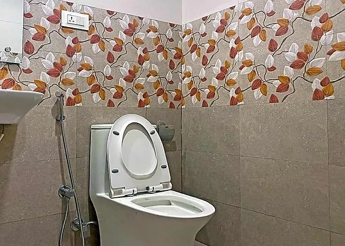 Hotel Nilakantha Pvt. Ltd 3*